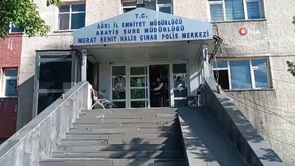 Ağrı'da Oto Faresi Yakalandı