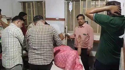 watch video : कार व बोलेरो की भिड़ंत, 9 जने घायल