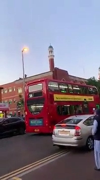 After 800 years, for the first time in Italy, the call to prayer over a speaker.  The intentions of the Jews were found in the soil. Glory be to God, share it in all the big groups