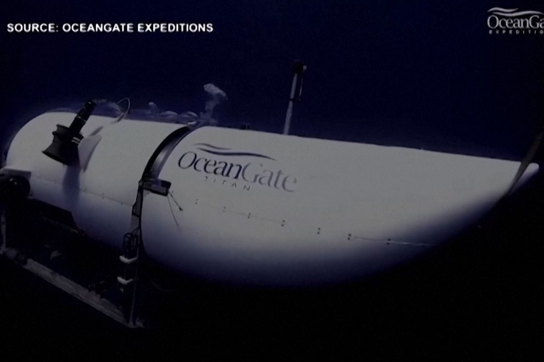Industry experts cite design flaws after sub tragedy