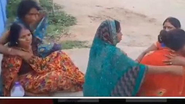 BREAKING: तेज रफ्तार ट्रक ने खड़े ट्रैक्टर को मारी टक्कर, ड्राइवर की मौत, चार अन्य घायल