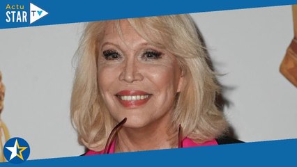 Amanda Lear multimilliardaire ? Un pactole bien juteux empoché, elle évoque ses finances en toute tr