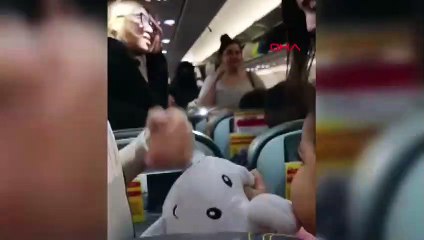 Pegasus uçağında kadın yolcu hareketli anlar yaşattı