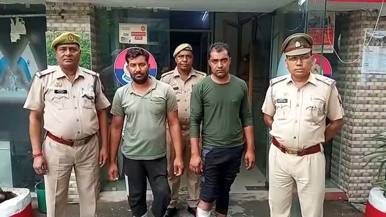 Police Encounter: मेरठ में पुलिस और गोकशों के ब...