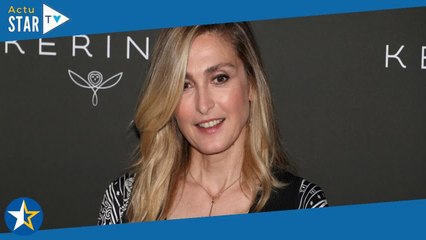 "Ça va mieux avec Thierry Ardisson ?" : Julie Gayet revient sur sa brouille passée avec le mari d'Au