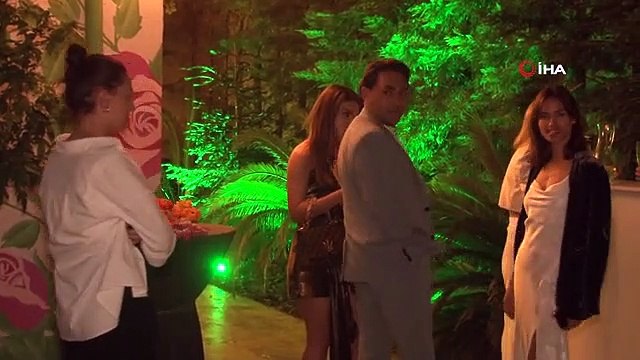 Antigua & Barbuda pasaportuna sahip Türk iş adamları Avrupa Birliği ülkelerine vizesiz seyahat edebilecek