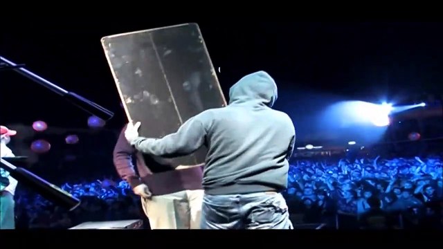 Bloohound Gang — The Bad Touch | from TAUBERTAL-FESTIVAL 2006 — LIVE IN CONCERT