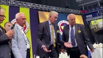 Aziz Yıldırım bombalamaya devam ediyor: Uğur Dündar'ı istifaya davet ediyorum