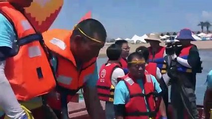 Çin'de Bosten Gölü'nde Balıkçılık Festivali Düzenlendi