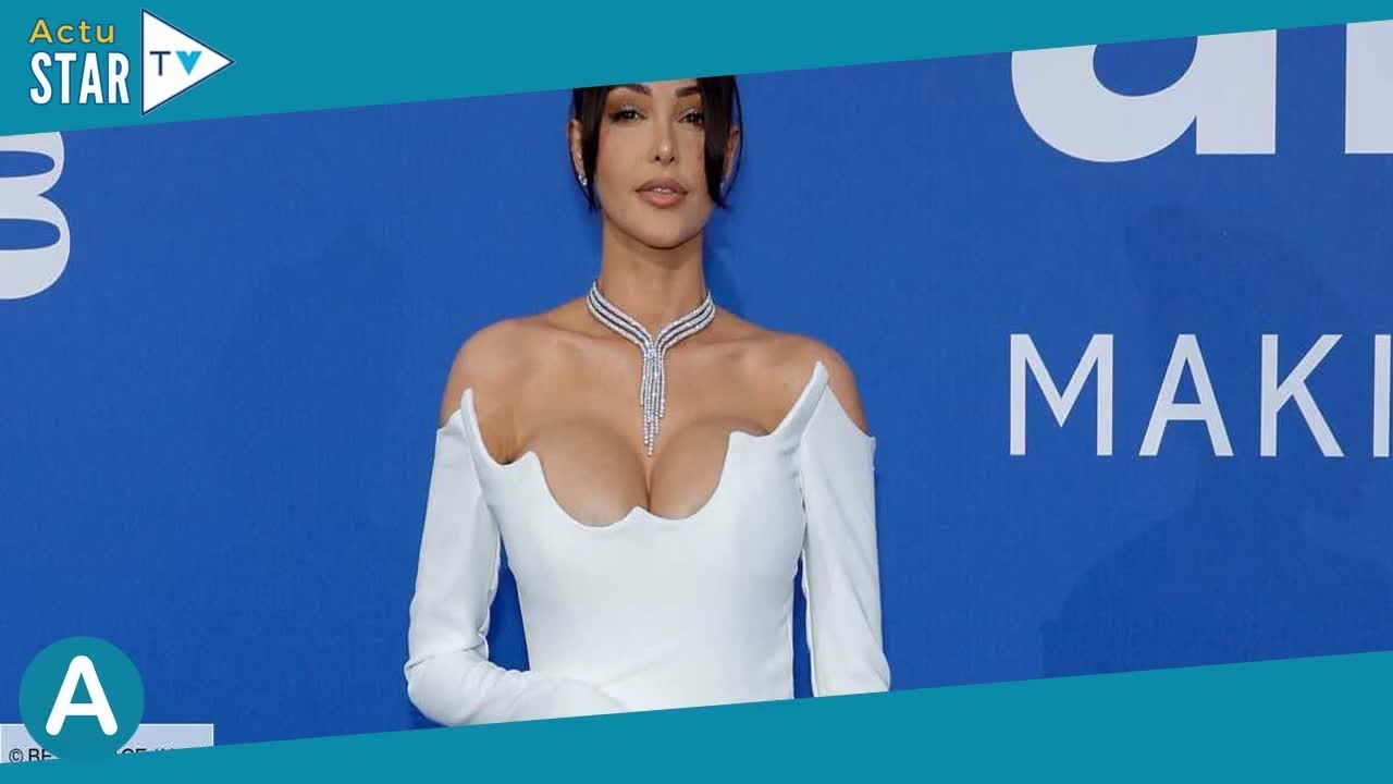 Nabilla maman fière et émue par les premiers pas sur scène de son fils Milann