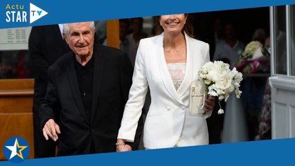 "Subitement, il s'est agenouillé": la demande en mariage express et très romantique de Claude Lelouc