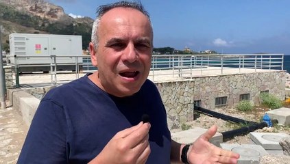 Sferracavallo, niente bagno e odori sgradevoli. Un ristoratore: «I clienti vanno via»