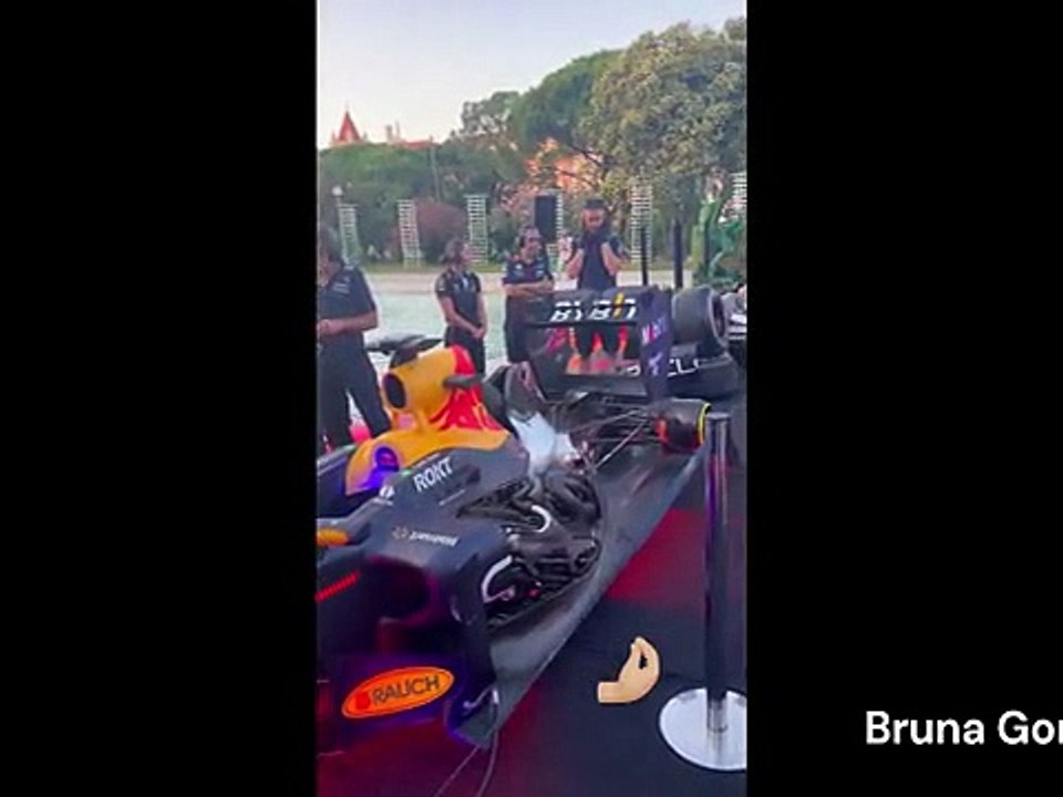 Red Bull Showrun