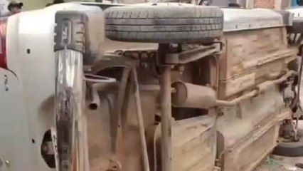 बड़ी खबर: तेज रफ्तार कार ने चार बच्चों को कुचला, आक्रोशित लोगों ने किया सड़क जाम