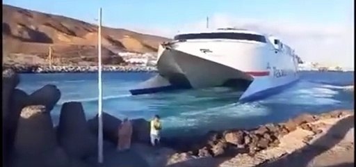 Accidente barco Villa de Agaete en Fuerteventura