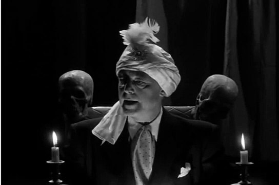 La Nuit des revenants Bande-annonce (EN)