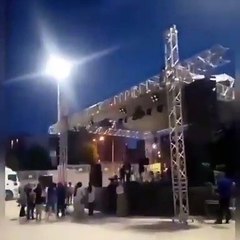 Ünlü türkücüye büyük şok! Konserini iptal etmek zorunda kaldı