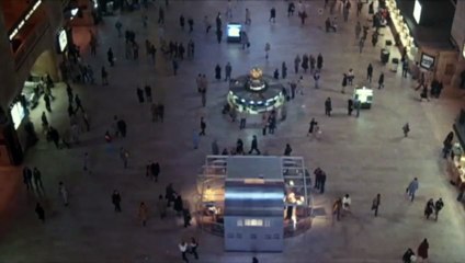 A Stranger is Watching Bande-annonce (EN)