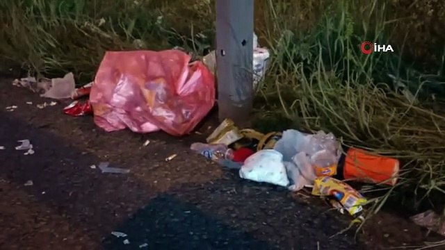 La densité du trafic des vacanciers a diminué après 2 jours, il y avait des sites d'ordures sur les routes