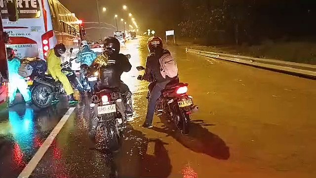 Inundaciones y desbordamientos causan emergencias en Donmatías y Barbosa, Antioquia