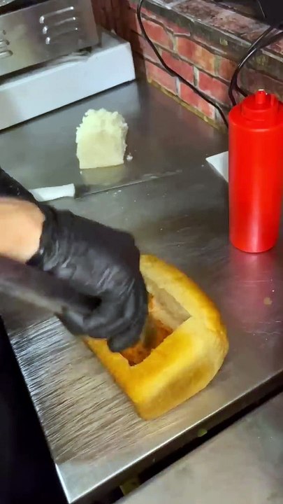 Shawarma in a loaf #shawarma #food #eating for you #eating for life #yummy simple #delicious#food #cooking