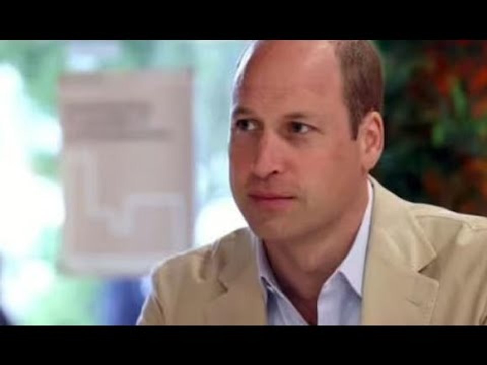 Il principe William arriva in Irlanda del Nord per il secondo giorno del suo tour verso casa