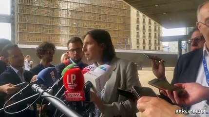 Tải video: Mes, Schlein: governo Meloni irresponsabile, ci mette in imbarazzo