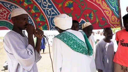 Sudaneses se apoiam na fé em meio ao caos da guerra