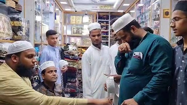 ईद-उल-अजहा कल, मार्केट में बढ़ी चहल पहल, खरीदारी को लेकर नजर आया उत्साह