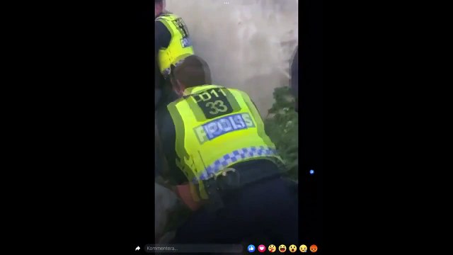 La police est intervenue chez la personne qui voulait jeter des pierres sur le provocateur qui a brûlé le Coran devant la mosquée en Suède.