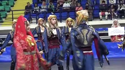 Kütahya'da Kulüpler Arası Halk Oyunları Yarışması