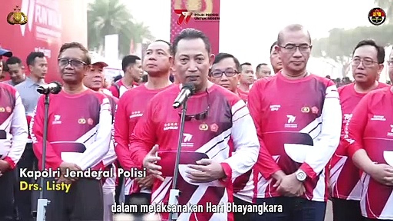 Polri Gelar Fun Walk Sambut Hari Bhayangkari 77