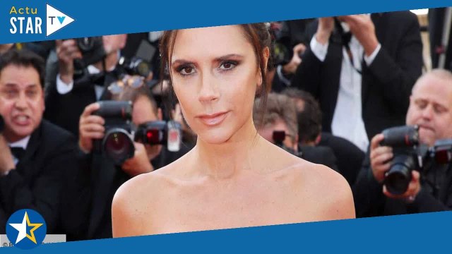 Victoria Beckham : ce rituel beauté ultra gore à base de sang et de fientes d’oiseaux qu’elle s’infl