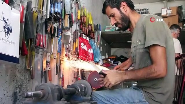 Bıçak bileme ustalarının 'Kurban Bayramı' yoğunluğu