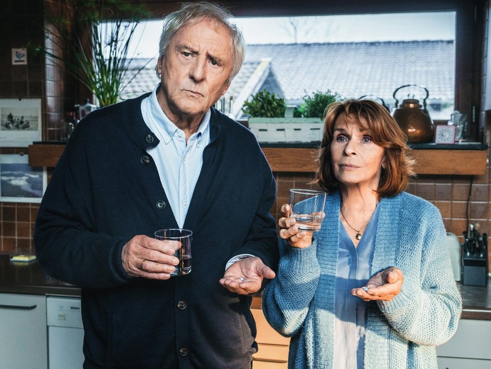 "weißt du noch": trailer zur liebeskomödie mit senta berger