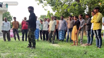 Lizard Vs Cobra.What does seeing such a scene prove, how four dumb people were saved in the well together!