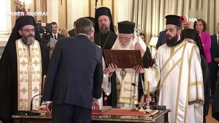 Yeniden başbakan seçilen Miçotakis böyle yemin etti