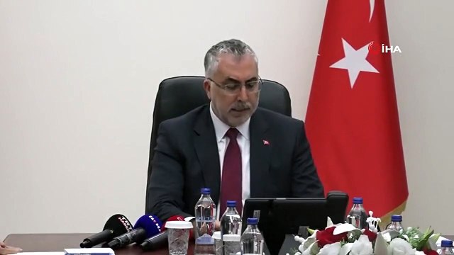 Çalışma ve Sosyal Güvenlik Bakanı Işıkhan: 400 TL olan asgari ücret desteğimizi önümüzdeki 6 ayda 500 lira olarak uygulamaya devam edeceğiz
