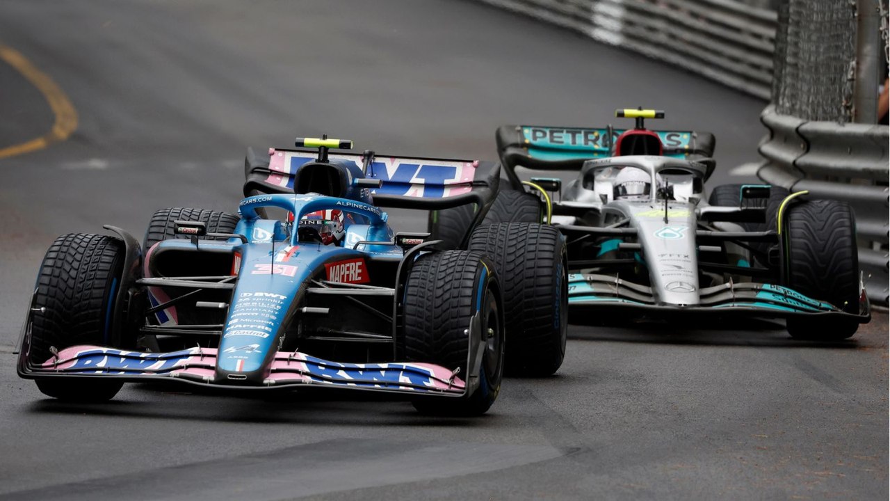 Wrexham owners Reynolds and McElhenney invest in Alpine