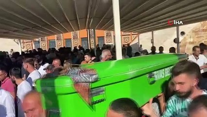 La mère et ses deux enfants décédés dans le tragique accident ont été renvoyés pour leur dernier voyage