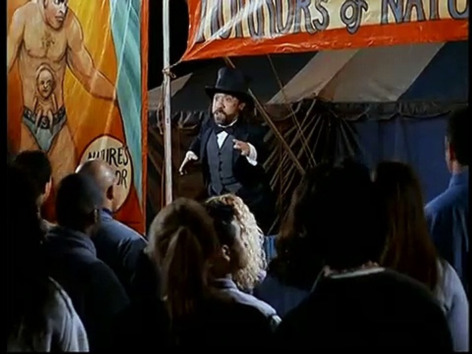 Sideshow - Le cirque des horreurs Bande-annonce (EN)