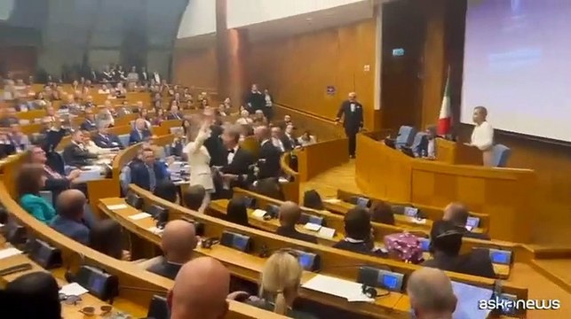 Convegno sulla droga, scontro Meloni-Magi: ora c'? altro governo