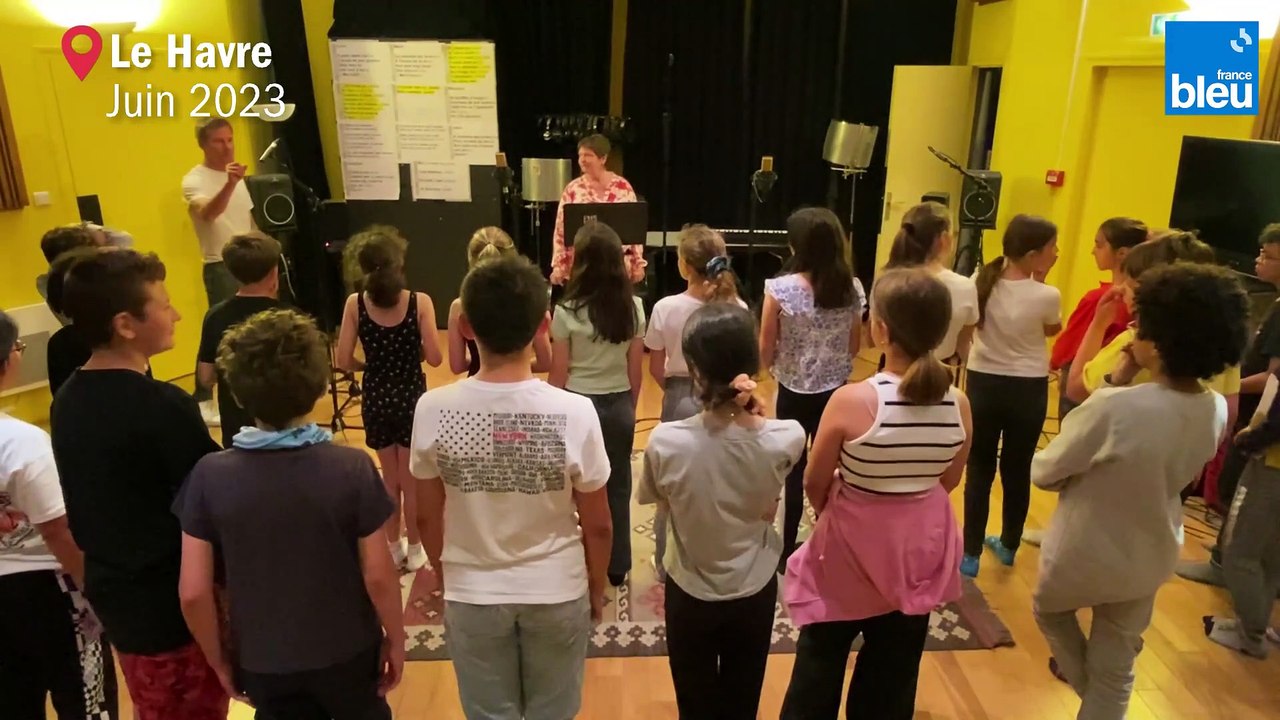 Une classe de CM2 du Havre enregistre une chanson sur le harcèlement scolaire Vidéo Dailymotion