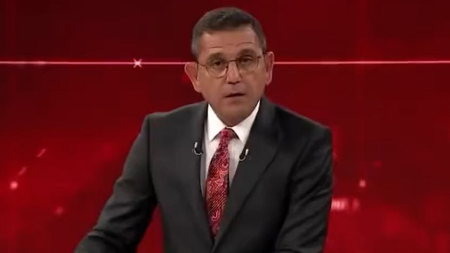 Fatih Portakal canlı yayında sunumunu beğenmeyen muhabiri eleştirdi
