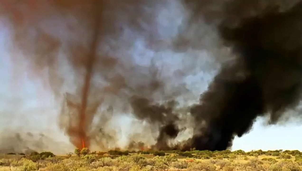 TORNADE DE FEU EN AUSTRALIE !