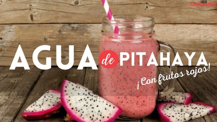Refrescante agua de Pitahaya y frutos rojos, receta fácil