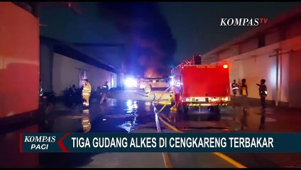 3 Gudang Alat Kesehatan di Cengkareng Terbakar, 18 Unit Mobil Damkar Diturunkan