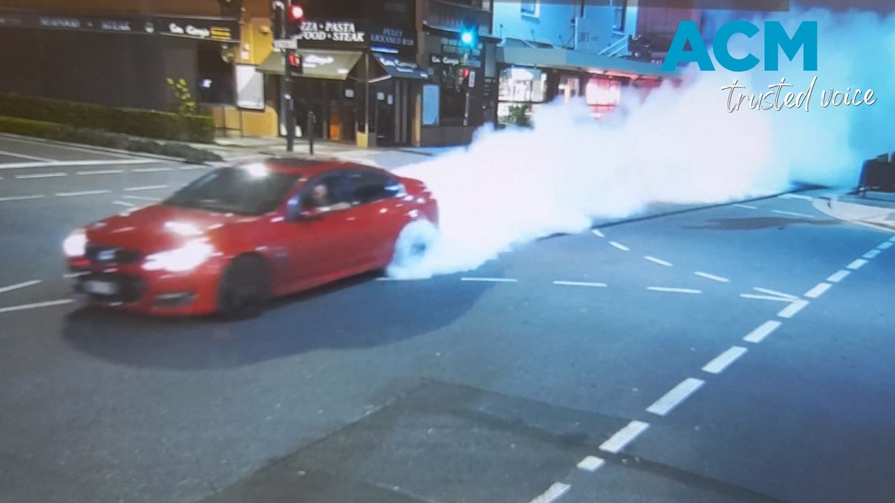 Dangerous burnout in Adelaide's CBD leaves cops stunned
