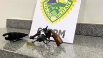 PM detém homem por porte ilegal de arma de fogo no bairro Santa Cruz