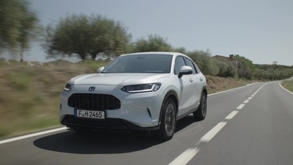 2023 Honda ZR-V in White Driving Video